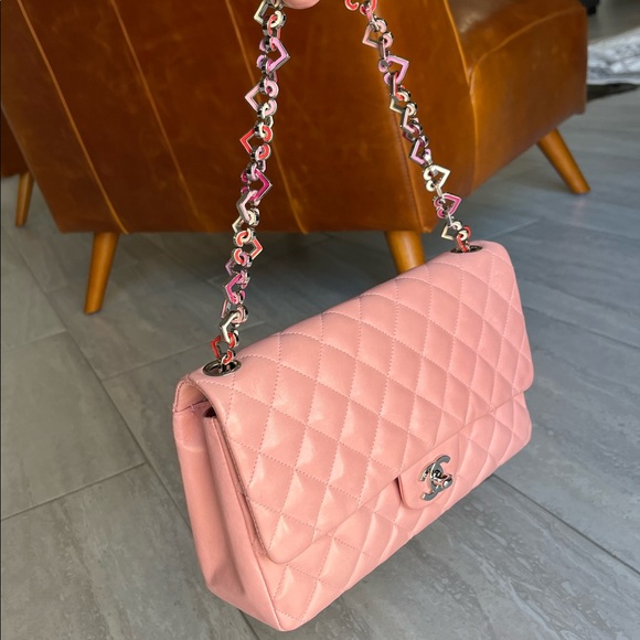RARE CHANEL HEARTS FLAP BAG - Picture 4 of 15